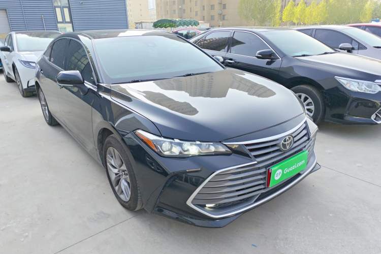 Used Toyota Avalon 2019 2.0L Ambition Edition China VI Exterior 1