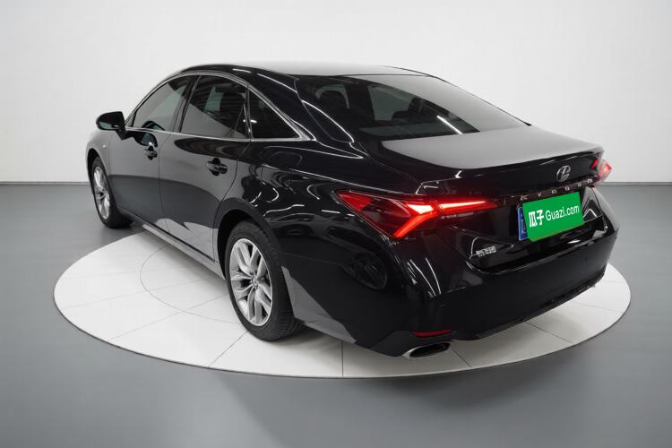 Used Toyota Avalon 2019 2.0L Ambition Edition China VI Exterior 2