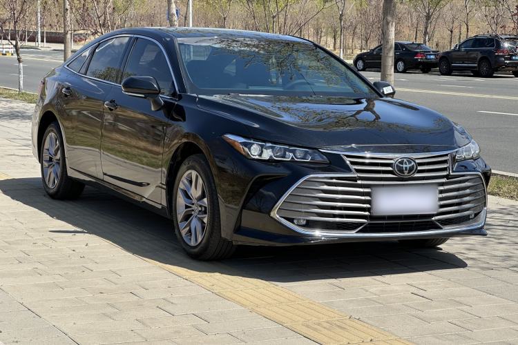 Used Toyota Avalon 2019 2.0L Ambition Edition China VI Exterior 2