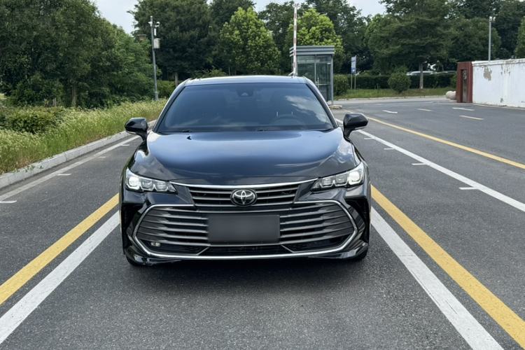 Used Toyota Avalon 2019 2.0L Luxury Edition China VI Standard Exterior 2