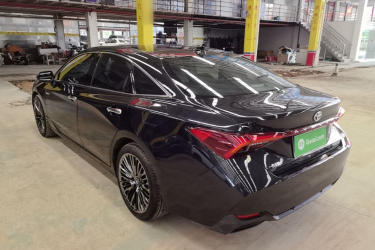Used Toyota Avalon 2019 Dual-Engine 2.5L XLE Prestige Version China VI Standard Exterior 2