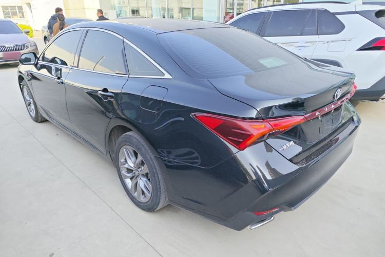 Used Toyota Avalon 2019 2.0L Ambition Edition China VI Exterior 2
