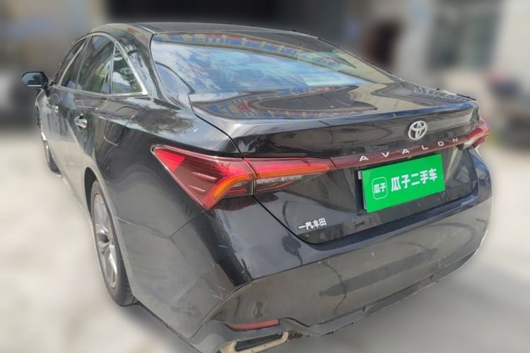 Used Toyota Avalon 2019 2.0L Luxury Edition China VI Standard Exterior 3