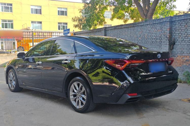 Used Toyota Avalon 2019 Dual-Engine 2.5L Luxury Edition China VI Standard Exterior 3