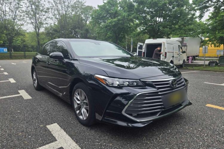 Used Toyota Avalon 2019 2.0L Ambition Edition China VI Exterior 3