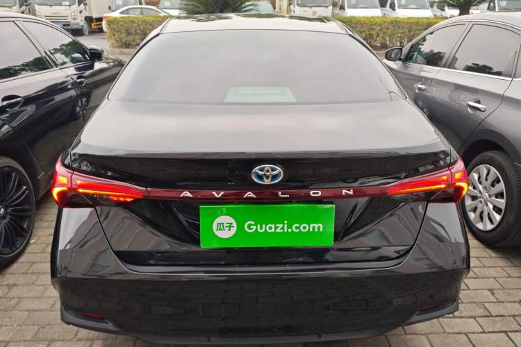Used Toyota Avalon 2019 Dual-Engine 2.5L Luxury Edition China VI Standard Exterior 4
