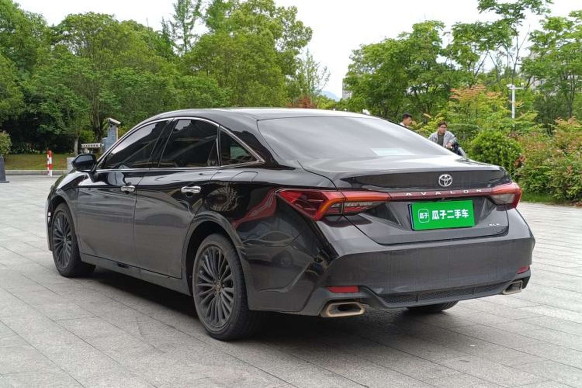 Used Toyota Avalon 2019 2.0L XLE Premium Edition China VI Exterior 4