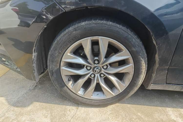 Used Toyota Avalon 2019 2.0L Ambition Edition China VI Exterior 4