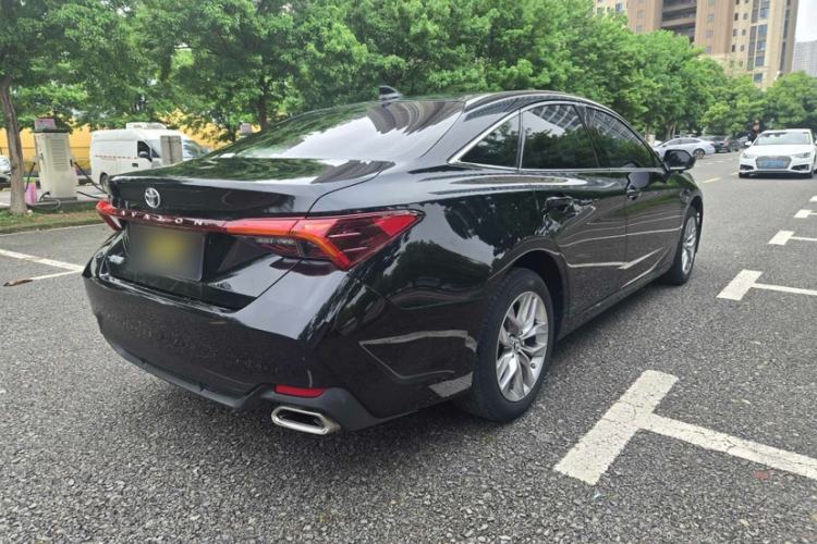 Used Toyota Avalon 2019 2.0L Ambition Edition China VI Exterior 5