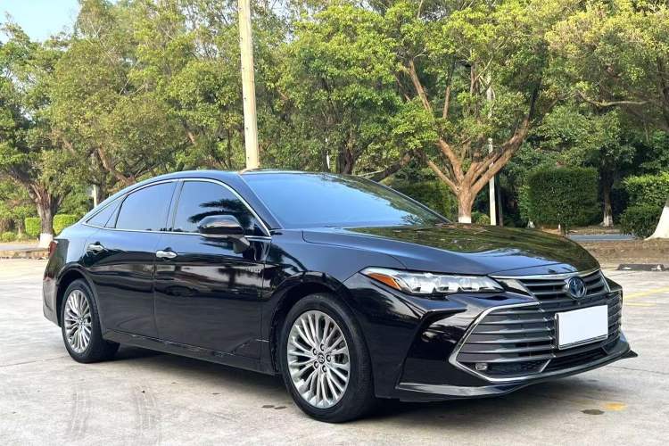Used Toyota Avalon 2019 Dual-Engine 2.5L XLE Prestige Version China VI Standard Exterior 5