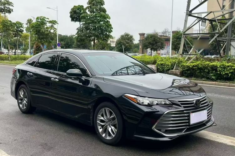 Used Toyota Avalon 2019 2.0L Luxury Edition China VI Standard Exterior 5