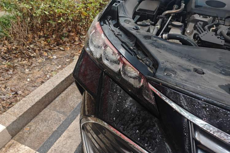 Used Toyota Avalon 2019 Dual-Engine 2.5L XLE Prestige Version China VI Standard Exterior 6