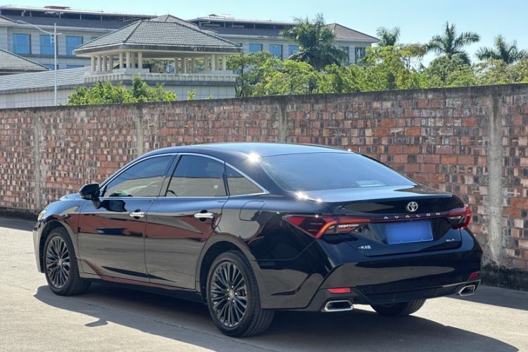 Used Toyota Avalon 2019 2.0L XLE Premium Edition China VI Exterior 6