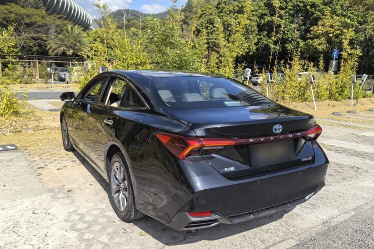 Used Toyota Avalon 2019 Dual-Engine 2.5L Luxury Edition China VI Standard Exterior 6