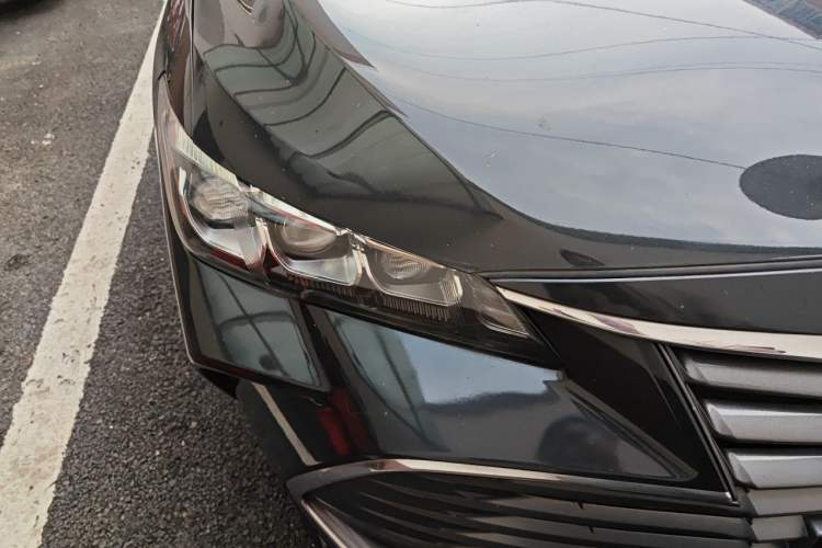 Used Toyota Avalon 2019 2.0L Luxury Edition China VI Standard Exterior 6