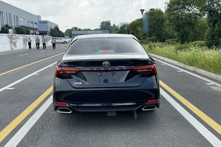 Used Toyota Avalon 2019 2.0L Luxury Edition China VI Standard Exterior 7