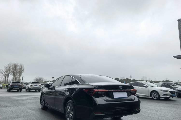 Used Toyota Avalon 2019 Dual-Engine 2.5L Luxury Edition China VI Standard Exterior 7