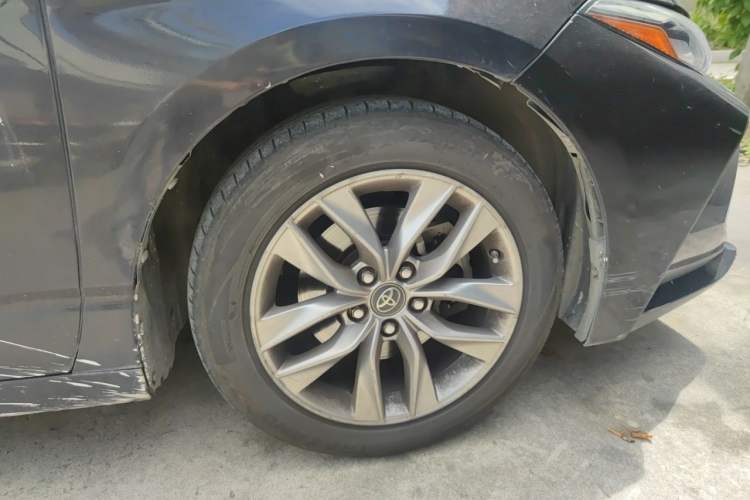 Used Toyota Avalon 2019 2.0L Luxury Edition China VI Standard Exterior 7