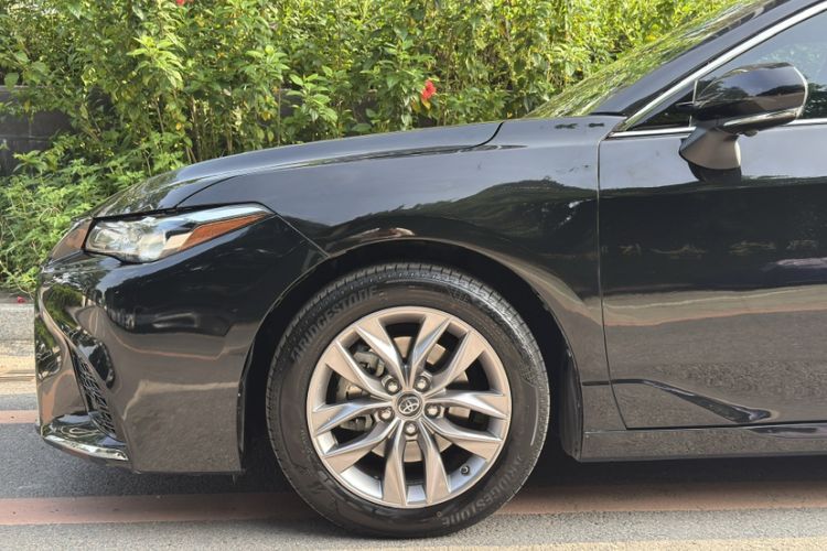 Used Toyota Avalon 2019 2.0L Luxury Edition China VI Standard Exterior 8