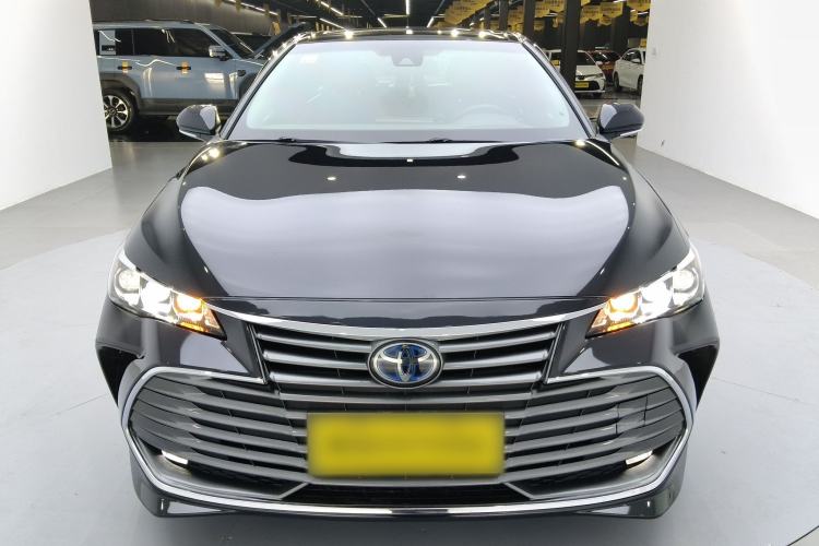 Used Toyota Avalon 2019 Dual-Engine 2.5L Luxury Edition China VI Standard Front