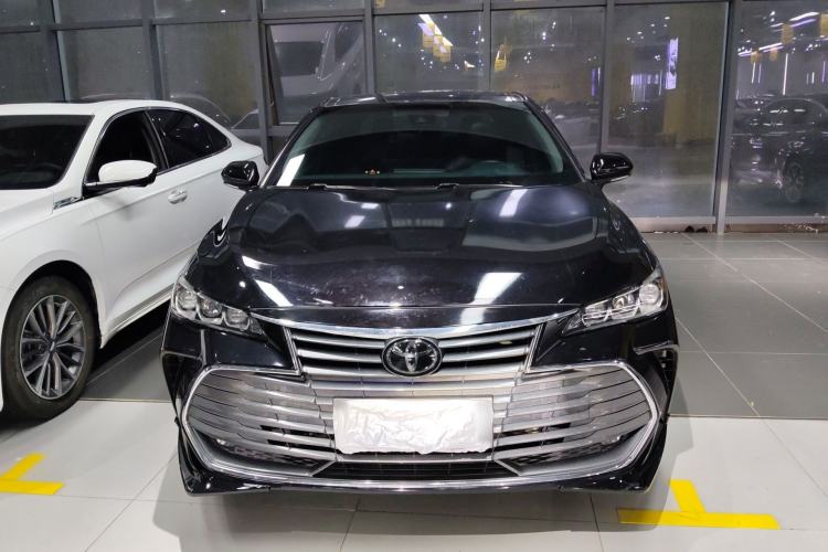 Used Toyota Avalon 2019 2.0L Luxury Edition China VI Standard Front