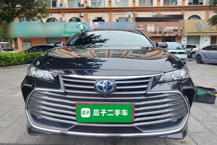 Used Toyota Avalon 2019 Dual-Engine 2.5L XLE Prestige Version China VI Standard Front