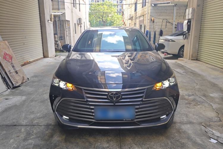 Used Toyota Avalon 2019 2.0L Luxury Edition China VI Standard Front