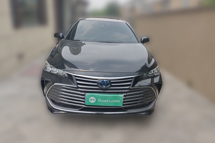 Used Toyota Avalon 2019 Dual-Engine 2.5L XLE Prestige Version China VI Standard Front