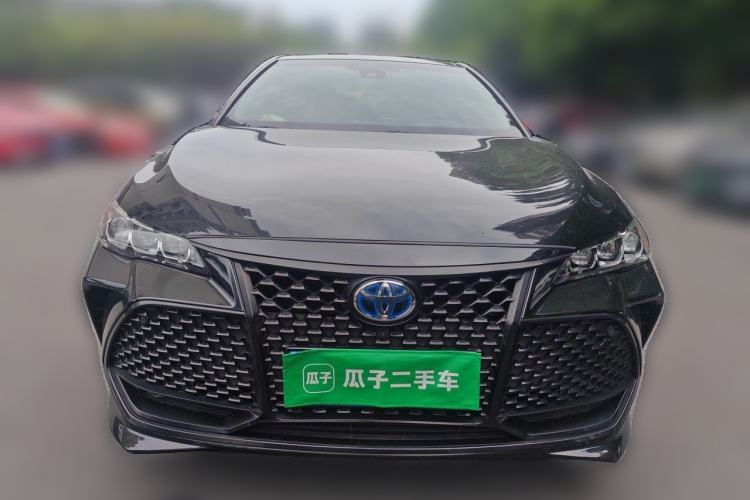 Used Toyota Avalon 2019 Dual-Engine 2.5L Luxury Edition China VI Standard Front