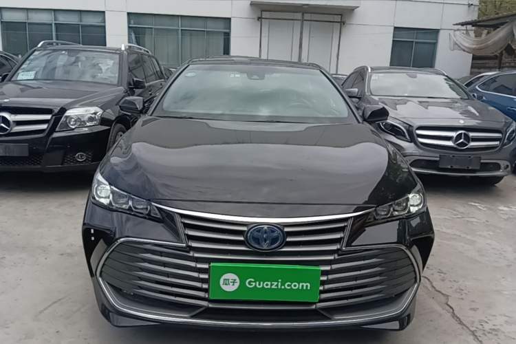 Used Toyota Avalon 2019 Dual-Engine 2.5L Luxury Edition China VI Standard Front