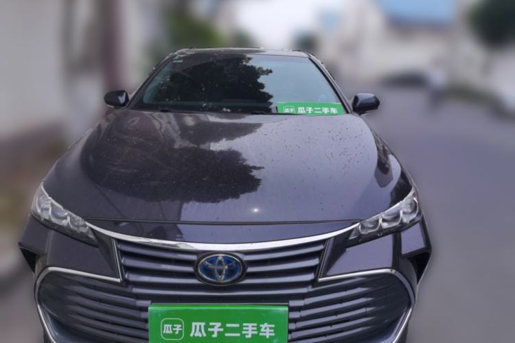 Used Toyota Avalon 2019 Dual-Engine 2.5L Luxury Edition China VI Standard Front