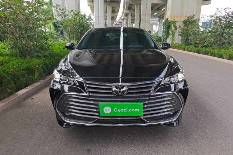 Used Toyota Avalon 2019 2.0L Ambition Edition China VI Front