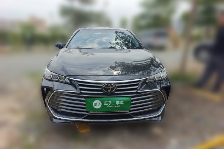 Used Toyota Avalon 2019 2.5L Touring Premium Version China VI Standard Front