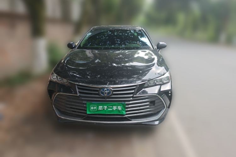 Used Toyota Avalon 2019 Dual-Engine 2.5L Limited Flagship Edition China VI Standard Front