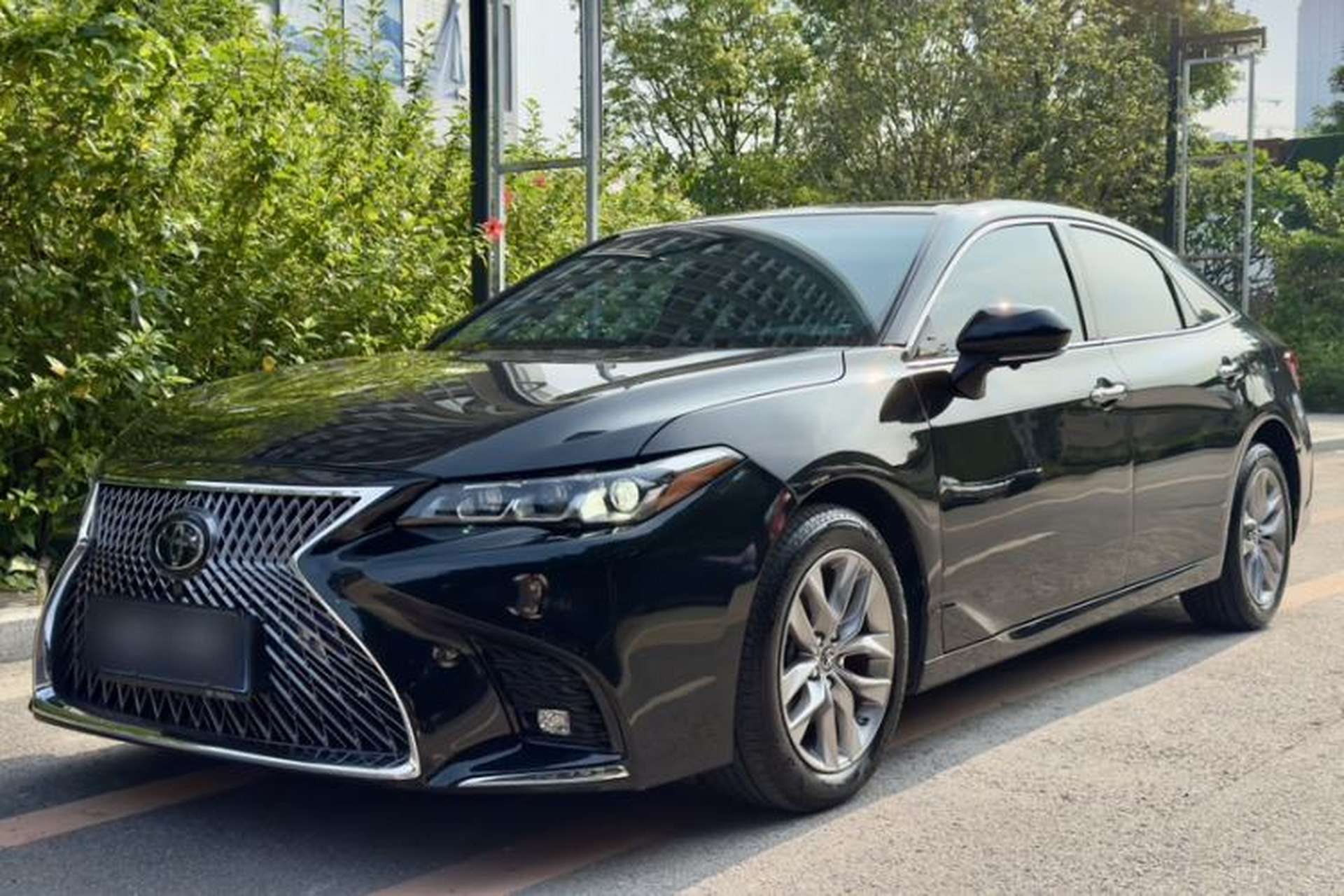 Used Toyota Avalon 2019 2.0L Luxury Edition China VI Standard Front Left 45 Deg