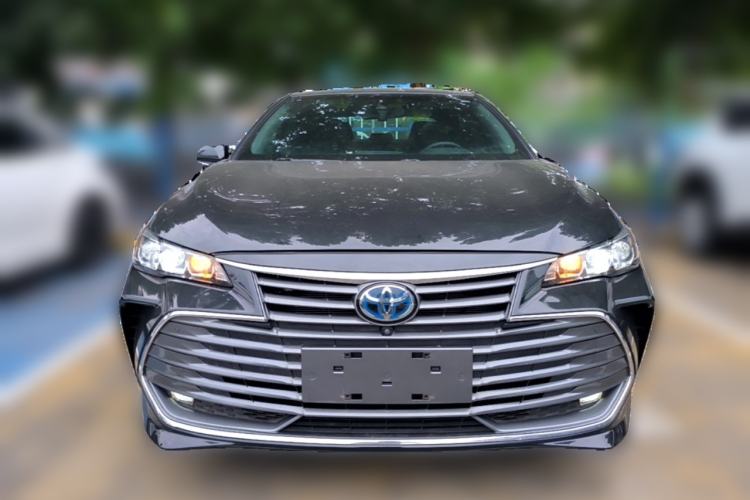 Used Toyota Avalon 2019 Dual-Engine 2.5L XLE Prestige Version China VI Standard Front