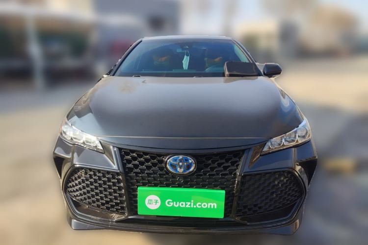 Used Toyota Avalon 2019 Dual-Engine 2.5L XLE Prestige Version China VI Standard Front