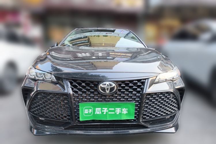 Used Toyota Avalon 2019 2.5L Touring Premium Version China VI Standard Front