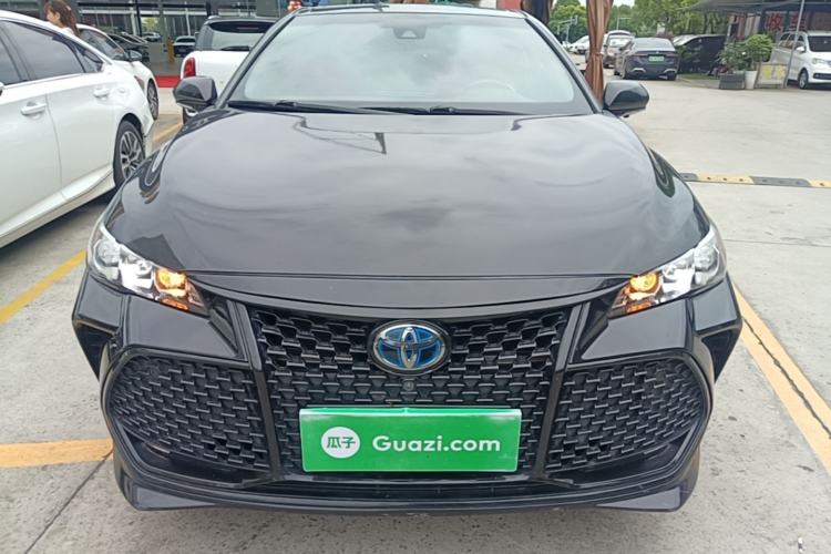 Used Toyota Avalon 2019 Dual-Engine 2.5L Luxury Edition China VI Standard Front