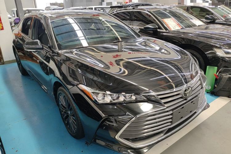 Used Toyota Avalon 2019 2.0L XLE Premium Edition China VI Front Right 45 Deg