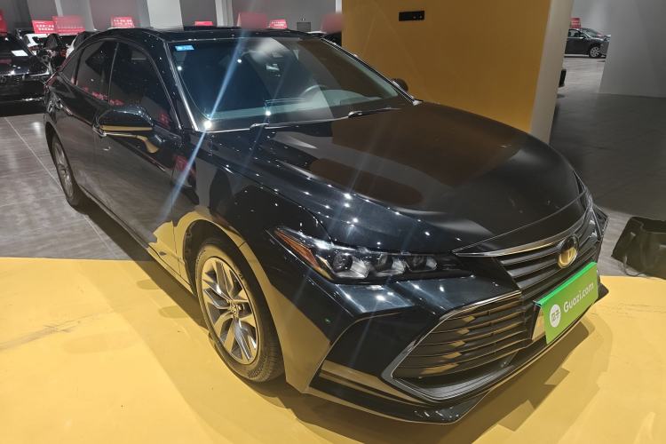 Used Toyota Avalon 2019 2.0L Luxury Edition China VI Standard Front Right 45 Deg