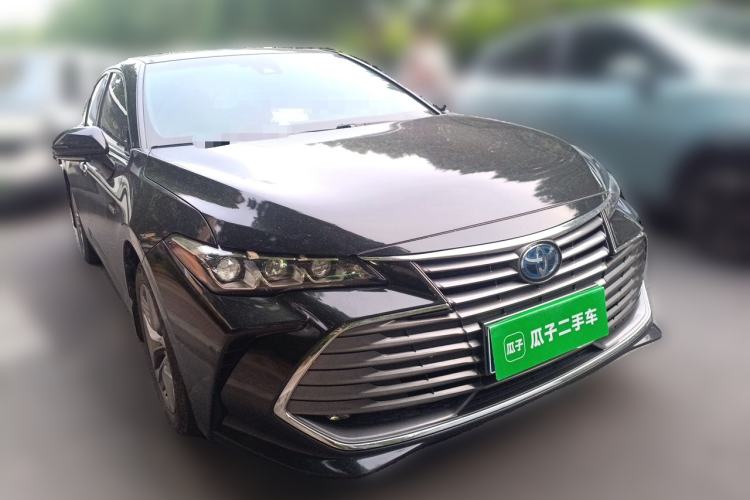Used Toyota Avalon 2019 Dual-Engine 2.5L Luxury Edition China VI Standard Front Right 45 Deg