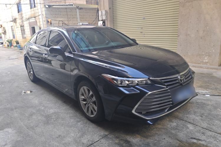 Used Toyota Avalon 2019 2.0L Luxury Edition China VI Standard Front Right 45 Deg