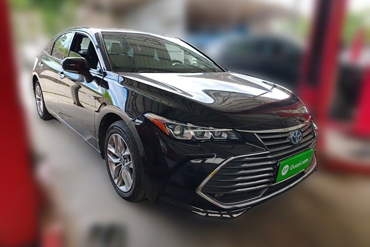 Used Toyota Avalon 2019 Dual-Engine 2.5L Luxury Edition China VI Standard Front Right 45 Deg