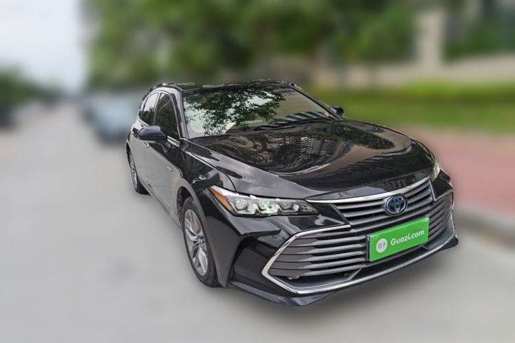 Used Toyota Avalon 2019 Dual-Engine 2.5L Luxury Edition China VI Standard Front Right 45 Deg