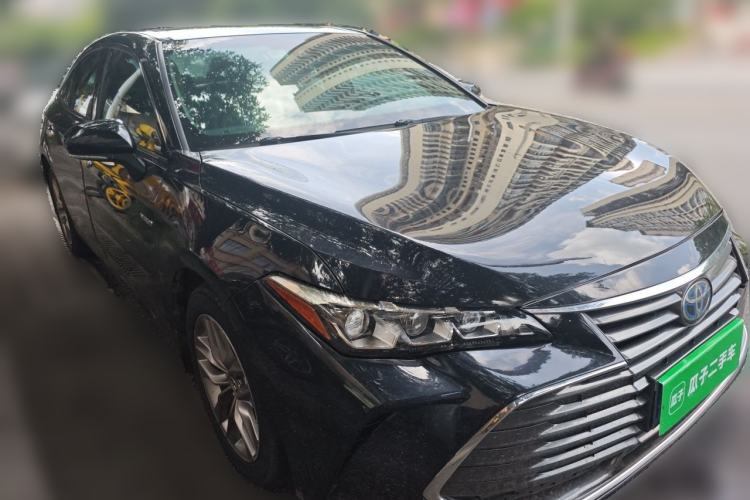 Used Toyota Avalon 2019 Dual-Engine 2.5L Luxury Edition China VI Standard Front Right 45 Deg