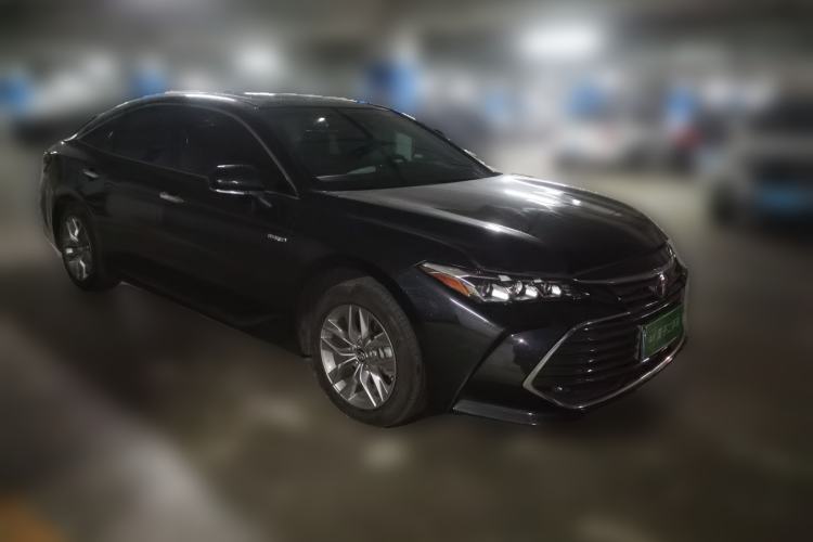 Used Toyota Avalon 2019 Dual-Engine 2.5L Luxury Edition China VI Standard Front Right 45 Deg