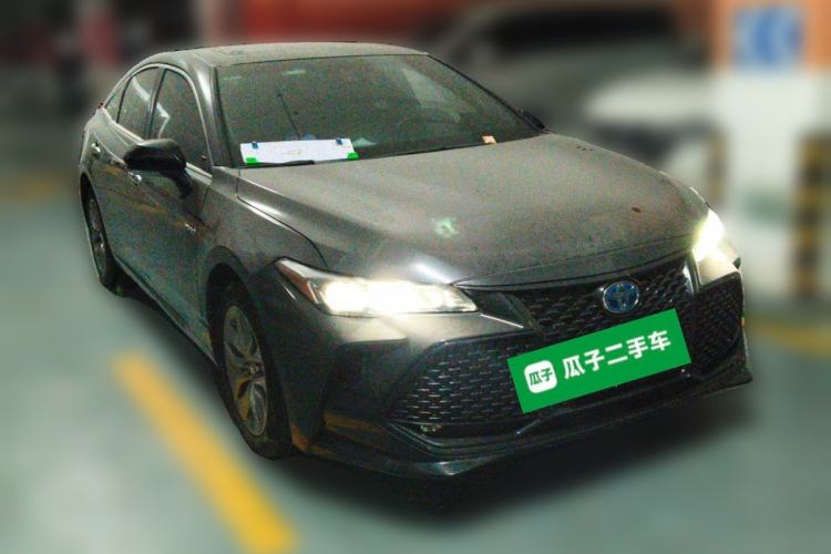 Used Toyota Avalon 2019 Dual-Engine 2.5L Luxury Edition China VI Standard Front Right 45 Deg