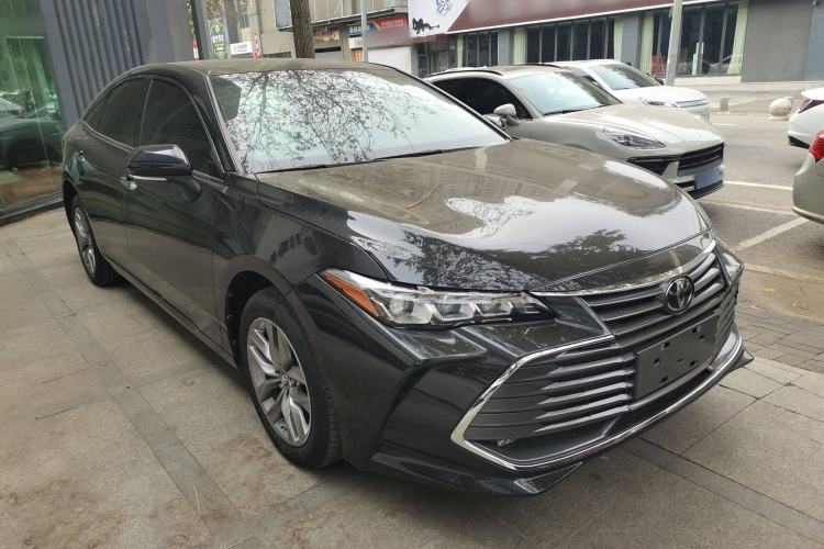 Used Toyota Avalon 2019 2.0L Luxury Edition China VI Standard Front Right 45 Deg