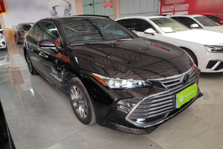 Used Toyota Avalon 2019 2.0L Luxury Edition China VI Standard Front Right 45 Deg